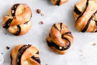 Chocolate Hazelnut Babka Buns Recipe