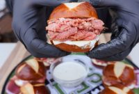 Grilled Prime Rib Sliders with Horseradish Sauce