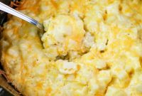 Creamy Slow Cooker Cheesy Hashbrown Casserole