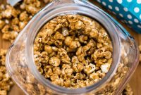 Crunchy Homemade Caramel Corn Recipe from Scratch