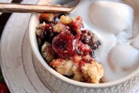 Paleo Cherry Crisp Recipe with Coconut Almond Crumble