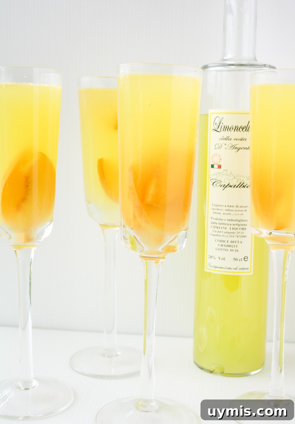 Limoncello Peach Sangria Pitcher Recipe for Summer 4 LimoncelloSangria3