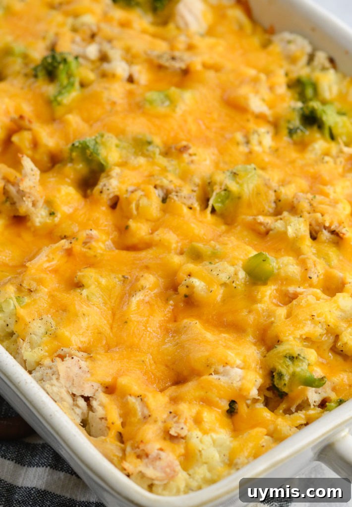 Keto Cheesy Chicken Broccoli Casserole with Cauliflower Rice 4 Baked keto casserole with broccoli and chicken