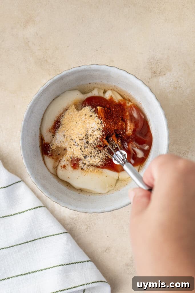 Smash Burger Recipe with Crispy Edges 6 Mixing all the sauce ingredients in a small bowl.