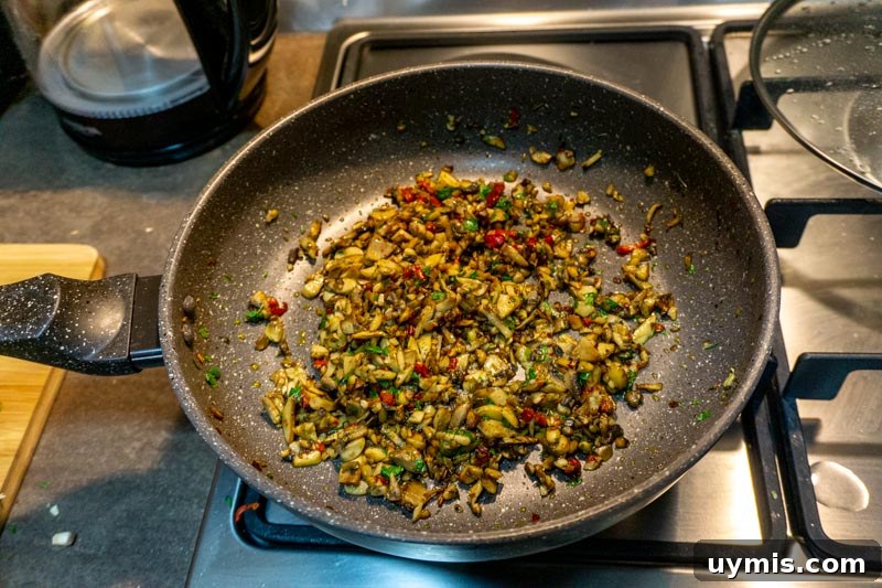 Your mushroom filling is ready!
