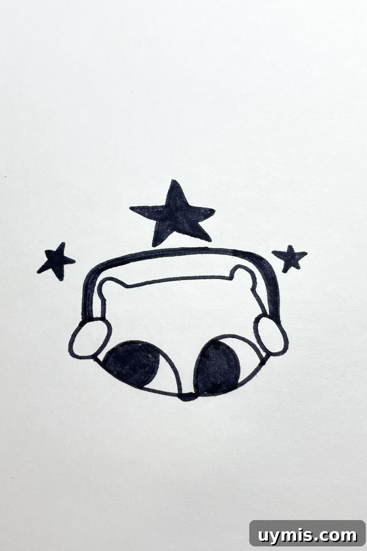 31 Star Drawing Ideas for Creative Sketch Inspiration 4 headphones drawing