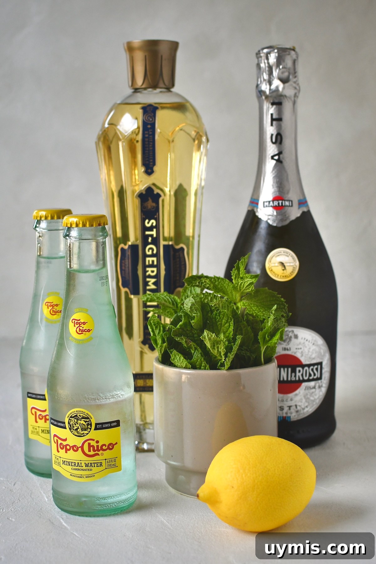 Hugo Spritz Cocktail Recipe 3 Ingredients needed to make Hugo Spritz.