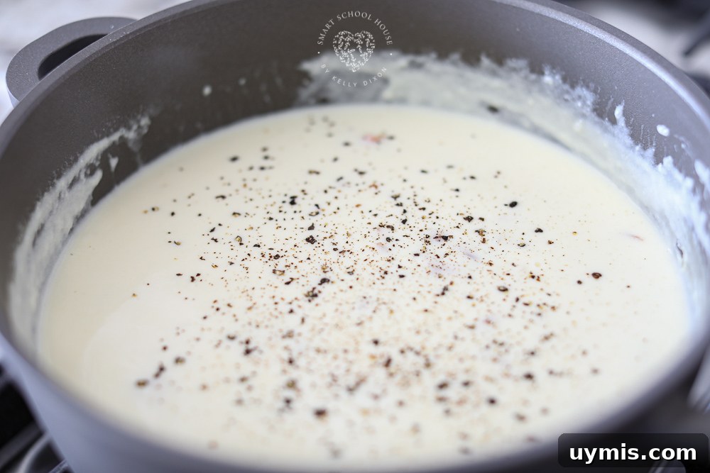Creamy Bacon and Cream Cheese Spaghetti Recipe 5 Cheese sauce