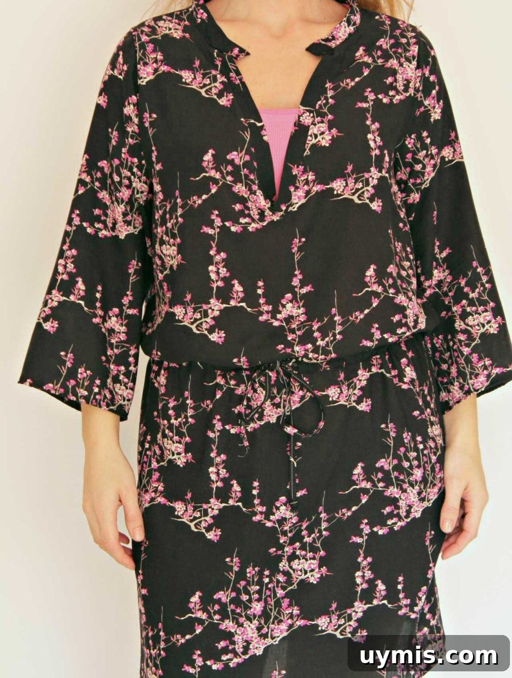 Sew a V Neck Dress Today in Sizes 6 to 16 2 V neck floral dress
