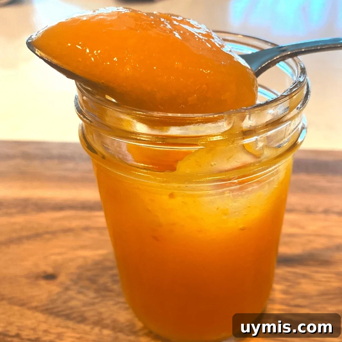Apricot freezer jam