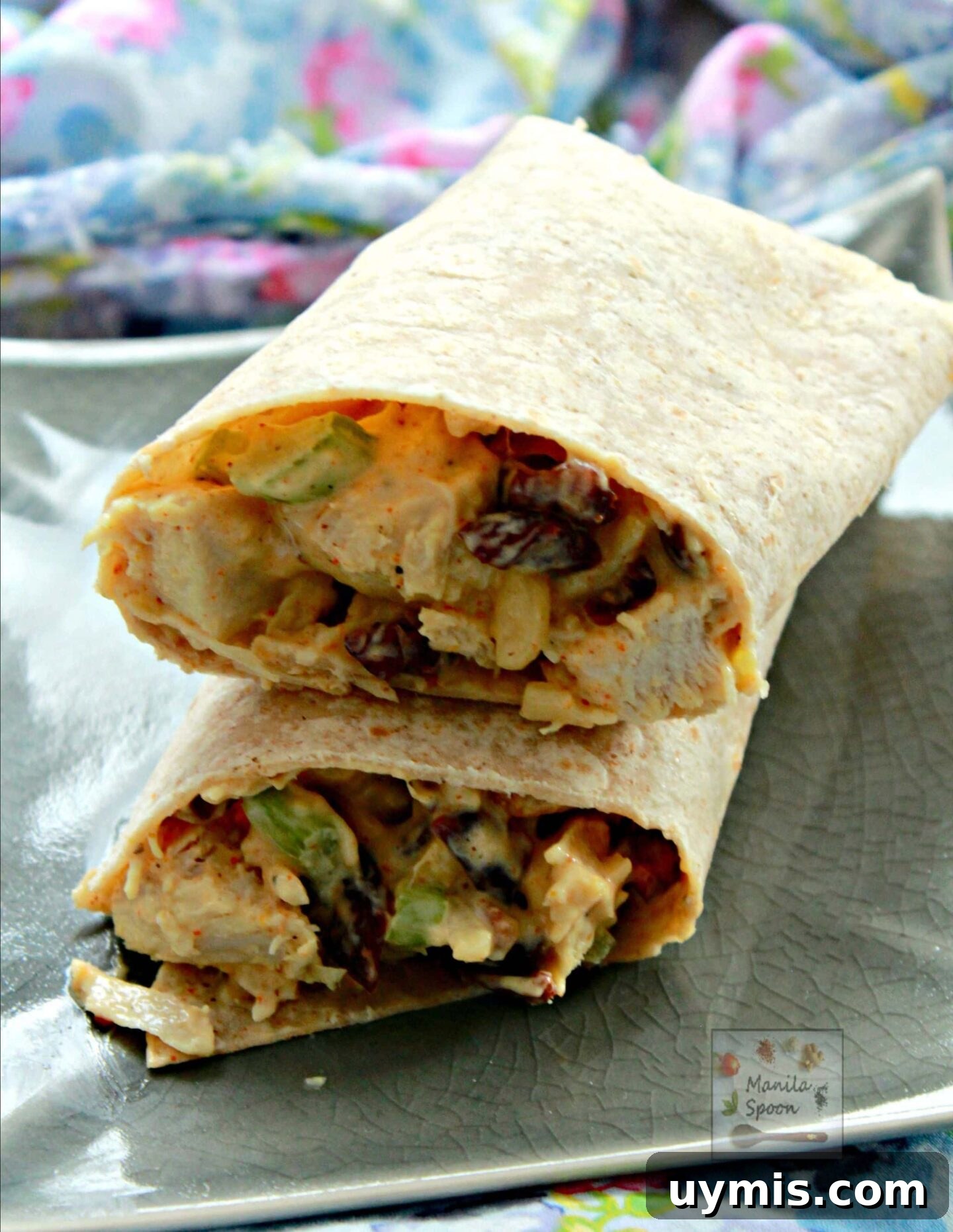 Curried chicken salad with nuts and chutney Curried chicken salad with nuts and chutney
