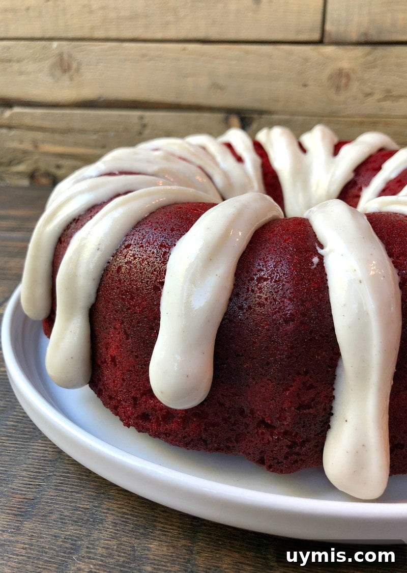 Red Velvet Bundt Cake with Cinnamon Cream Cheese Glaze Red Velvet Bundt Cake with Cinnamon Cream Cheese Glaze