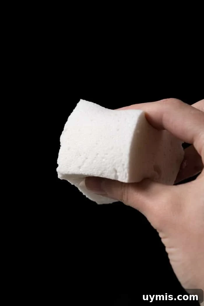 Ultra-Fluffy Low-Carb Keto Marshmallows Recipe 6 3-Ingredient Sugar Free, Paleo & Keto Marshmallows