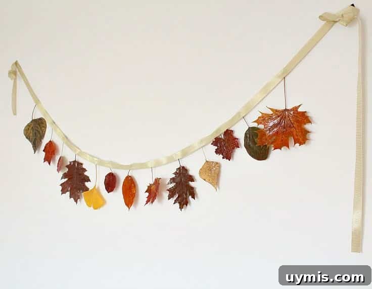 DIY Fall Leaf Garland for Cozy Autumn Home Decor 3 autumn garland